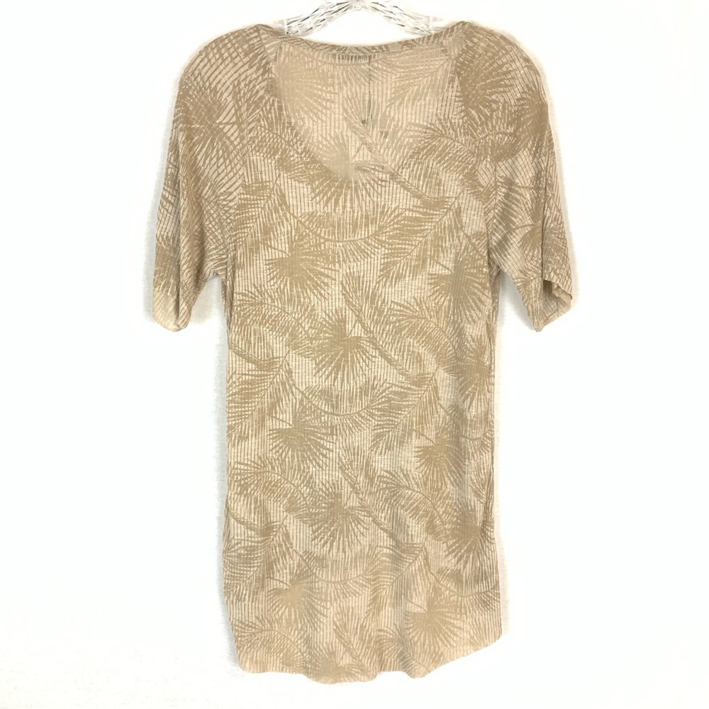 Zara Tan Ribbed Palm Leaf Semi Sheer High Low Top - Picture 2 of 8